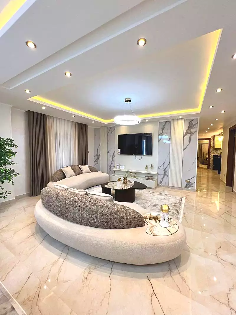 https://aqarmap.com.eg/ar/listing/7263802-for-sale-cairo-new-cairo-compounds-amorada-park-view-compound-afaaq
