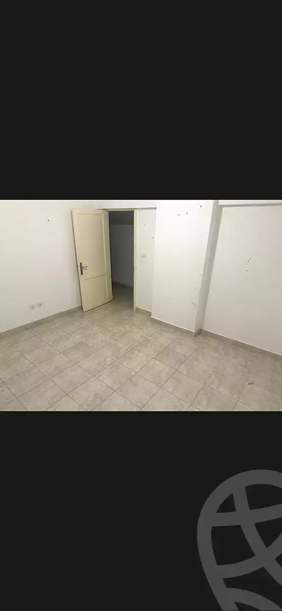 https://aqarmap.com.eg/en/listing/7263826-for-sale-cairo-new-cairo-lrhb-city-phase-2-amr-ibn-el-aas-st