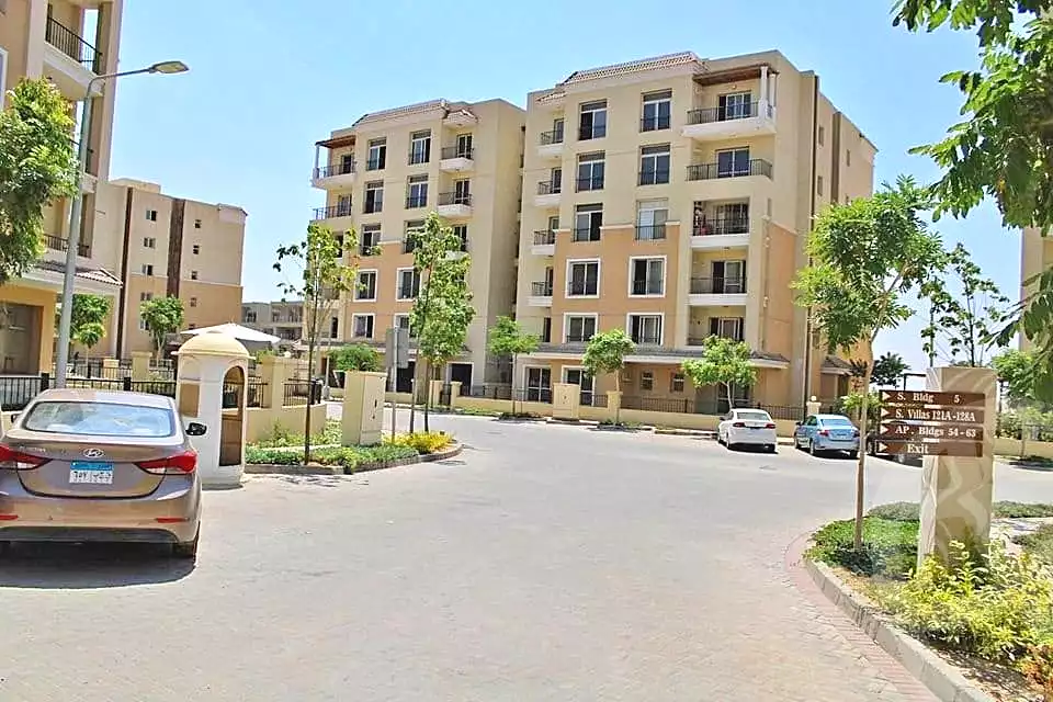 https://aqarmap.com.eg/ar/listing/7263847-for-sale-cairo-new-cairo-compounds-sarai-esse-residence-sarai