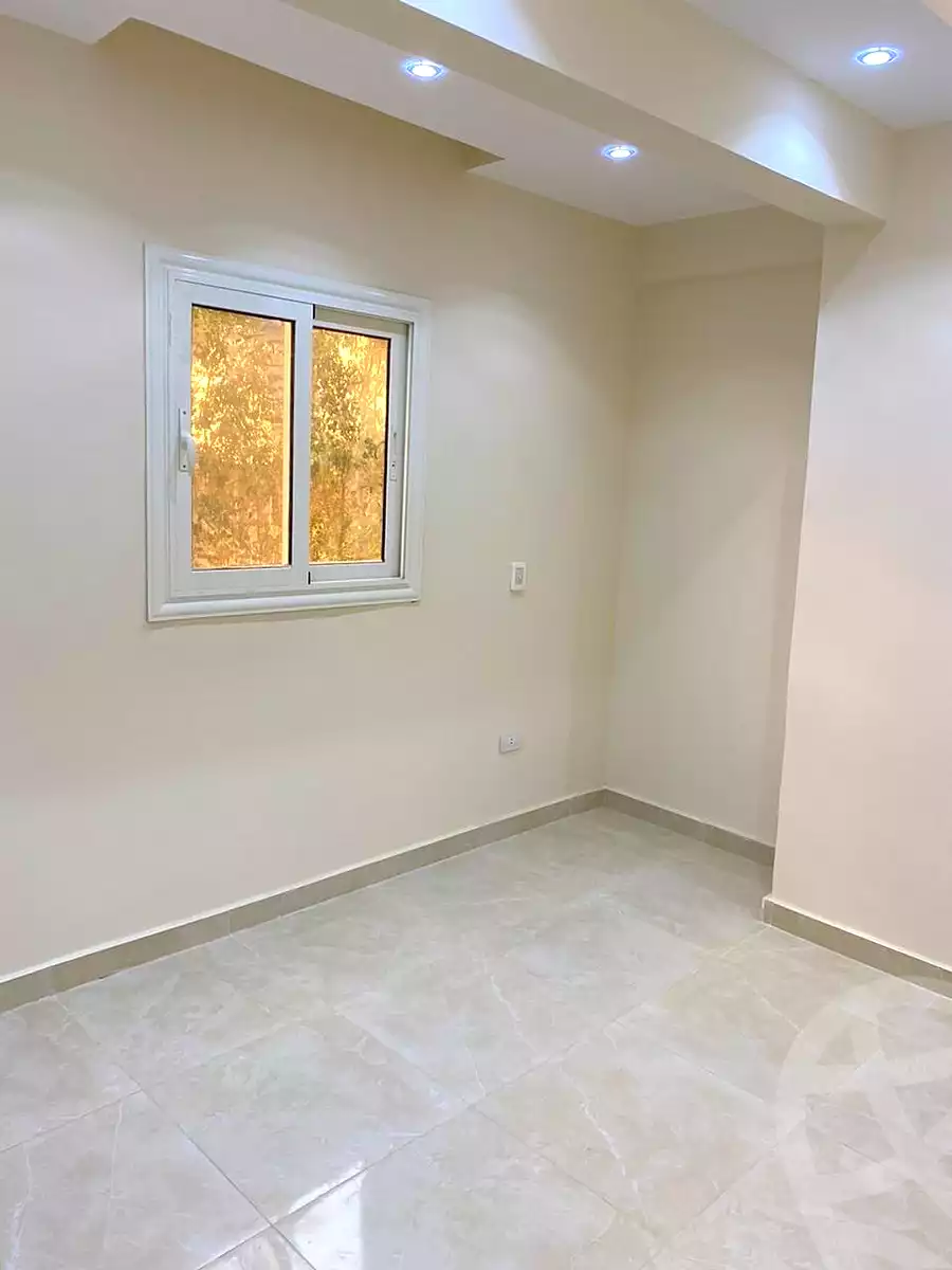 https://aqarmap.com.eg/ar/listing/7263863-for-sale-cairo-6th-of-october-el-ahyaa-neighborhood-3rd-al-hay-al-thalith-st