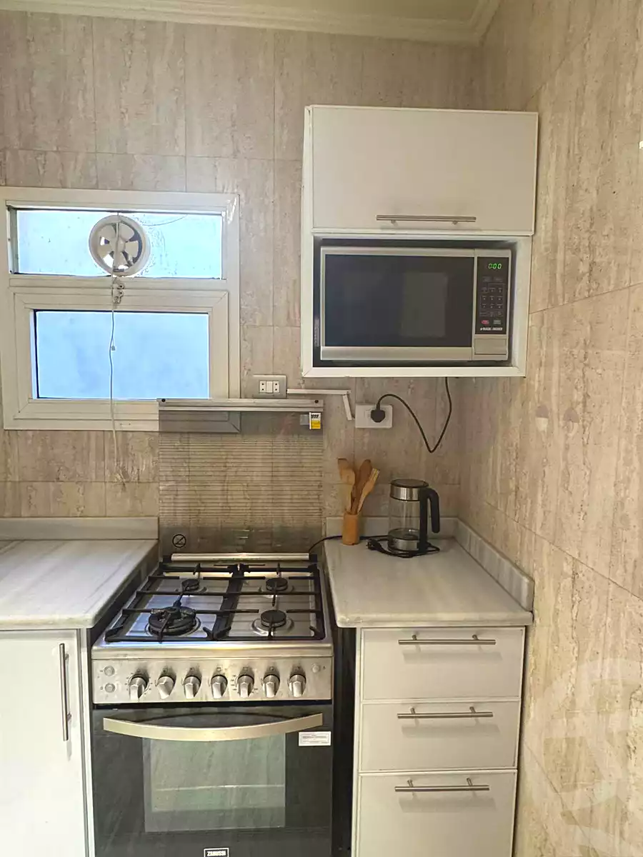 https://aqarmap.com.eg/ar/listing/7263553-for-rent-cairo-el-sheikh-zayed-city-compounds-rawdet-zayed