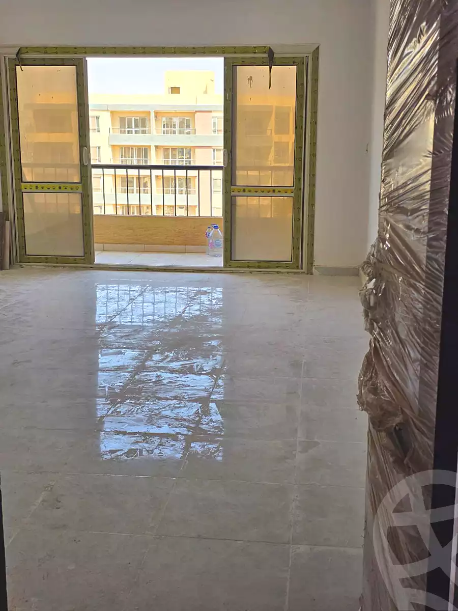 https://aqarmap.com.eg/ar/listing/7263905-for-rent-cairo-6th-of-october-el-tawsaat-el-shamalya-hy-2000-qt