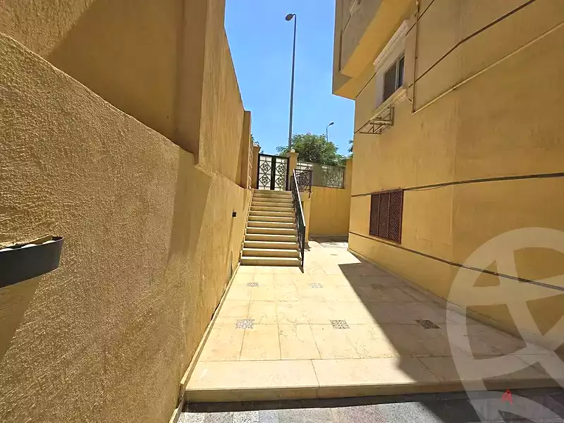 https://aqarmap.com.eg/ar/listing/7264026-for-rent-cairo-el-sheikh-zayed-city-el-hay-elthamen-area-1