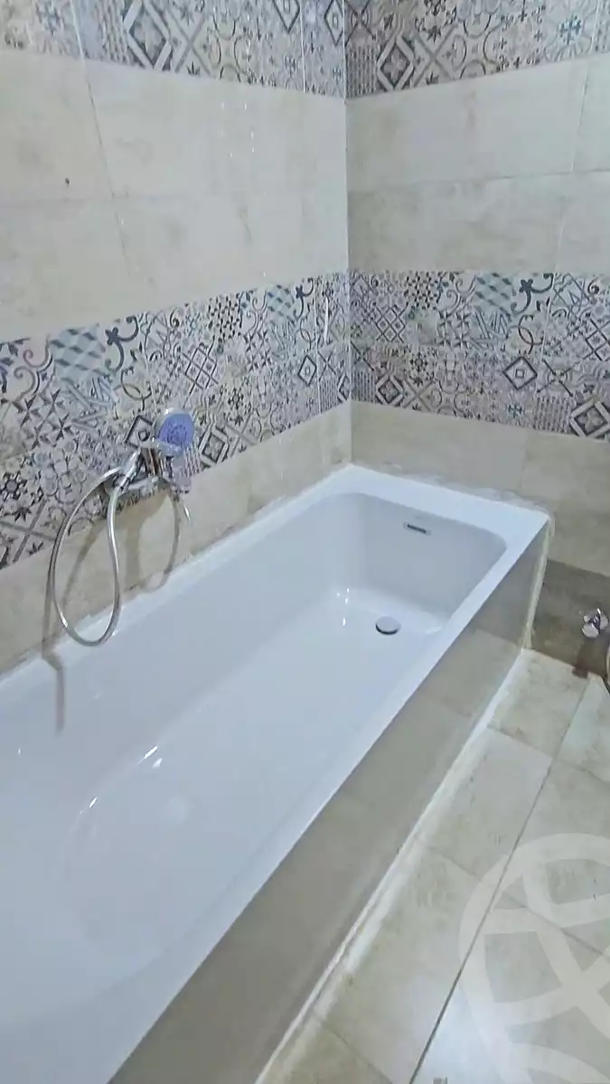 https://aqarmap.com.eg/ar/listing/7264049-for-rent-cairo-6th-of-october-el-ahyaa-neighborhood-4th-neighbourhood-1