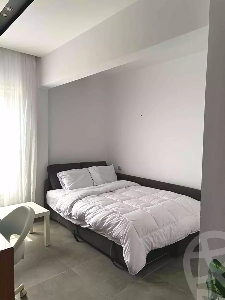 https://aqarmap.com.eg/en/listing/7264547-for-rent-cairo-new-cairo-compounds-vx-n90-mall-mercon