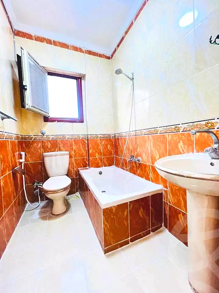https://aqarmap.com.eg/ar/listing/7264587-for-sale-alexandria-al-agamy-shataa-el-nakheel