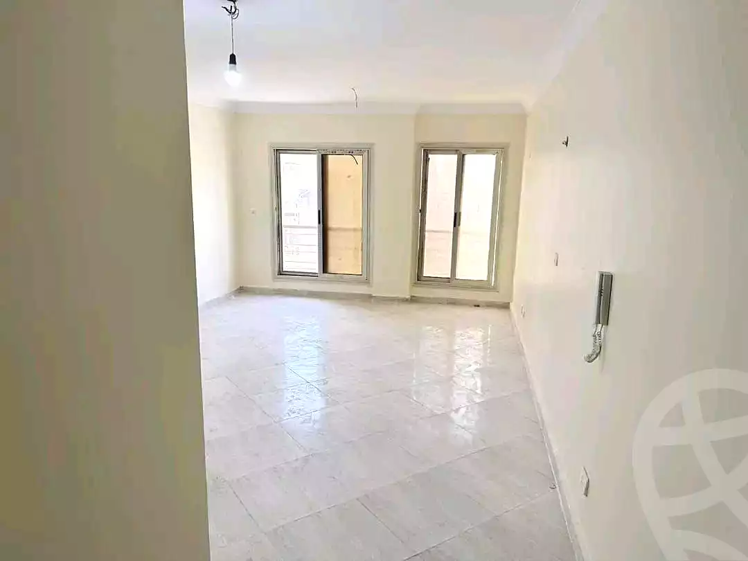 https://aqarmap.com.eg/ar/listing/7264941-for-sale-cairo-new-cairo-compounds-dar-misr-el-koronfel