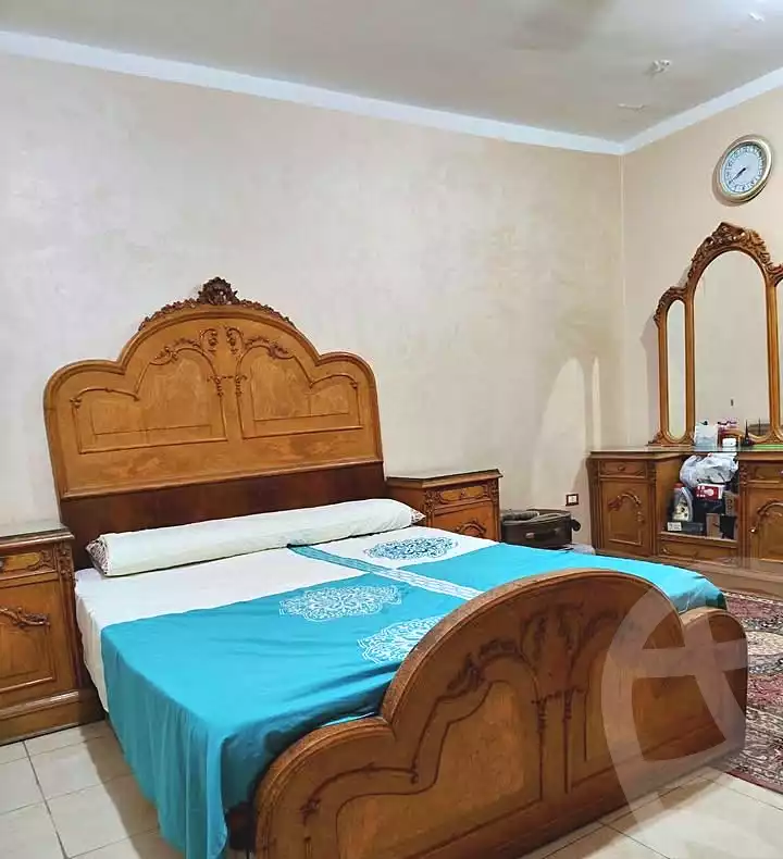 https://aqarmap.com.eg/ar/listing/7265114-for-sale-cairo-el-haram-shareaa-khatem-el-morsalen