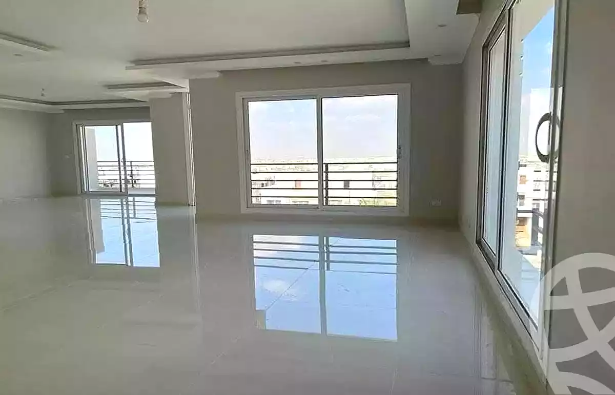 https://aqarmap.com.eg/ar/listing/7265230-for-sale-cairo-new-cairo-compounds-hyde-park-parkway-hyde-park-compound