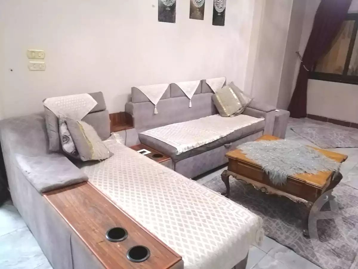 https://aqarmap.com.eg/ar/listing/7265301-for-rent-cairo-el-mohandesen-shareaa-ahmed-orabi