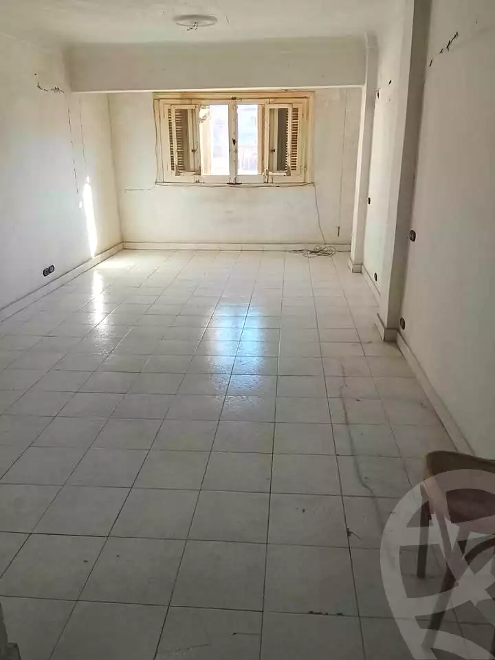 https://aqarmap.com.eg/ar/listing/7265326-for-sale-alexandria-al-agamy-lbytsh-el-hay-st
