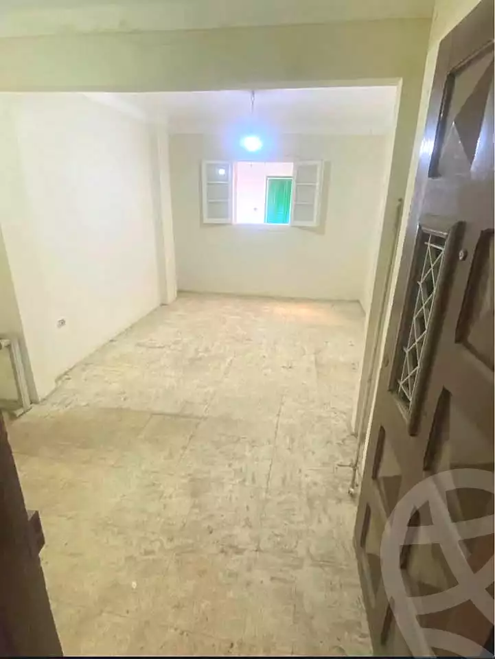 https://aqarmap.com.eg/en/listing/7265446-for-sale-alexandria-ganaklis-shr-bw-qyr-tryq-lhry