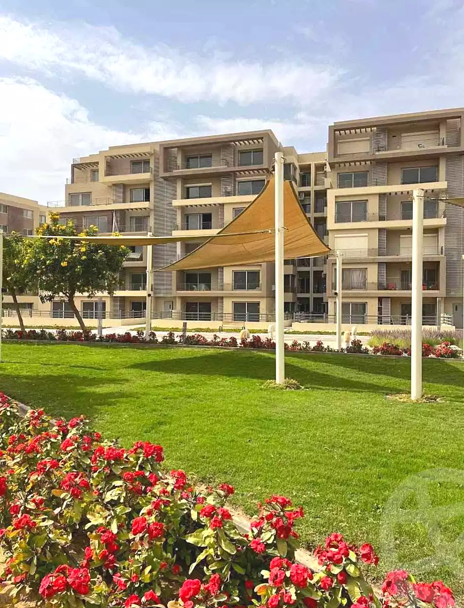 https://aqarmap.com.eg/en/listing/7265473-for-sale-cairo-new-cairo-compounds-blm-hylz-nyw-kyrw