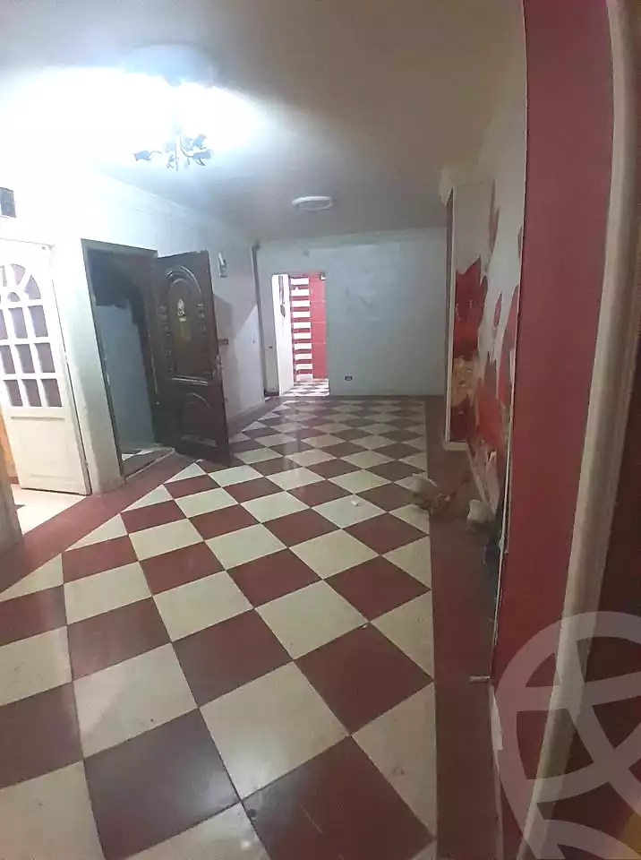 https://aqarmap.com.eg/ar/listing/7265579-for-sale-alexandria-el-asafra-shr-45