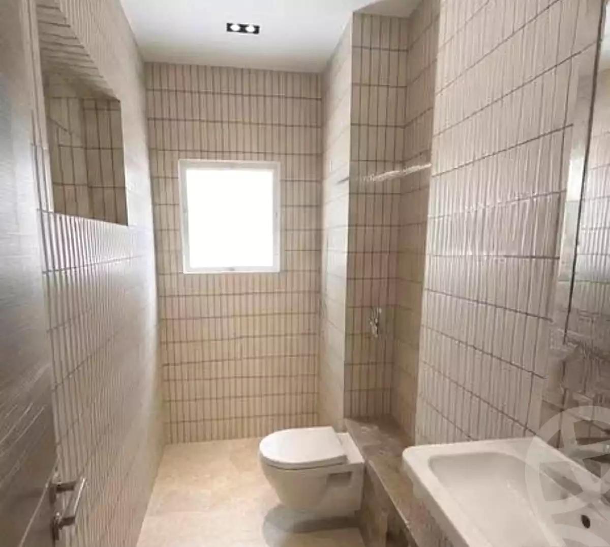 https://aqarmap.com.eg/ar/listing/7265591-for-sale-cairo-el-sheikh-zayed-city-el-hay-el-thaleth-ashaer-area-2-el-salam-st
