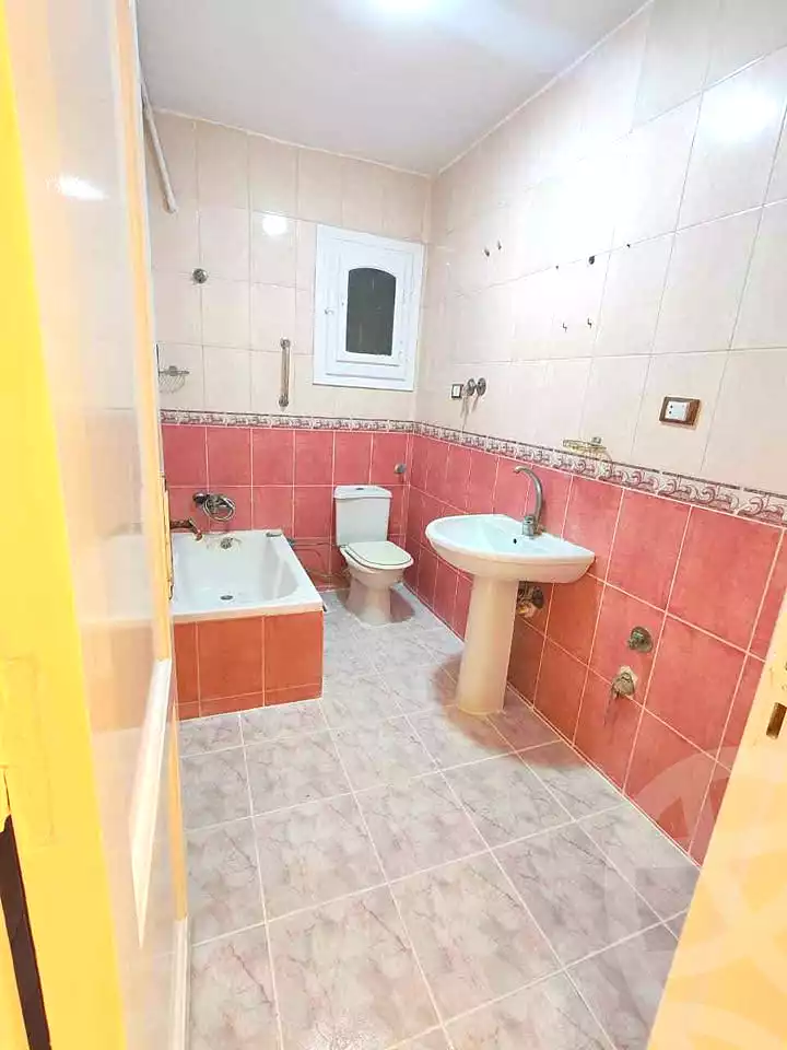 https://aqarmap.com.eg/en/listing/7265677-for-sale-alexandria-al-agamy-shataa-el-nakheel