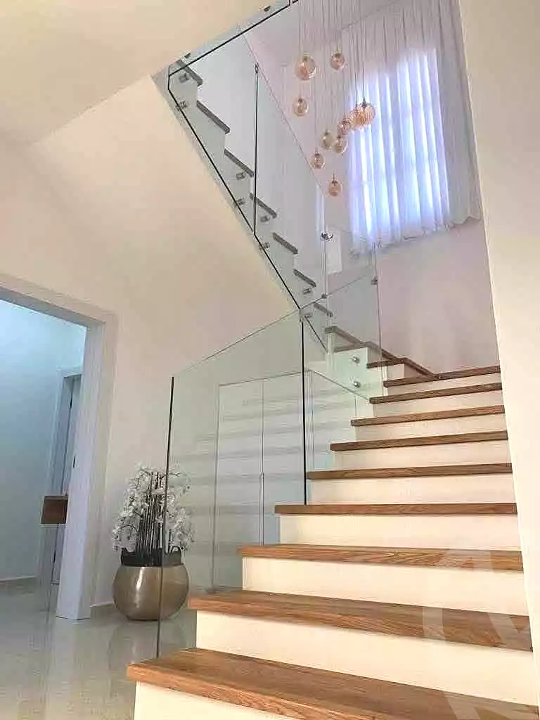 https://aqarmap.com.eg/en/listing/7265682-for-sale-cairo-new-cairo-compounds-mountain-view1-1-compound