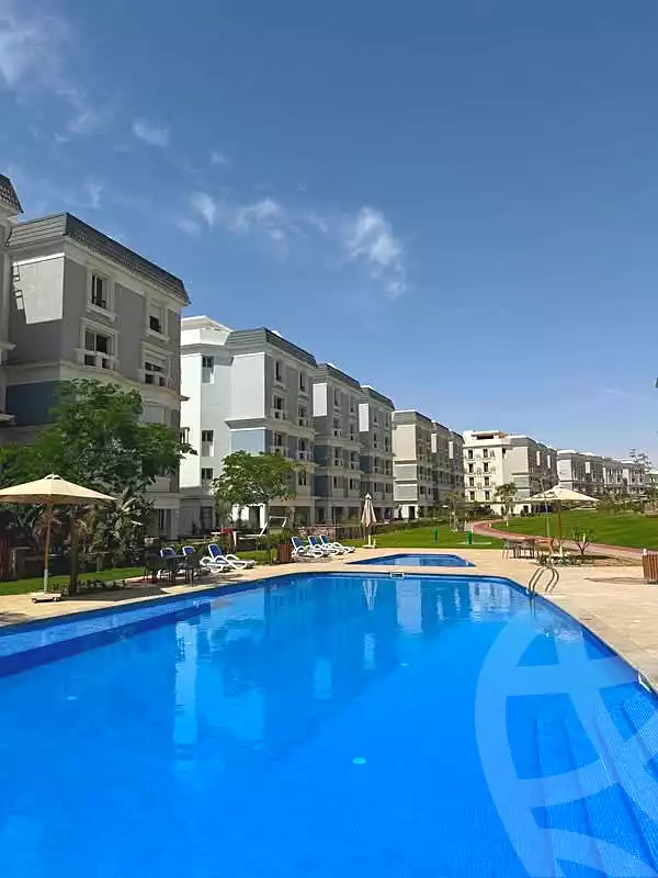 https://aqarmap.com.eg/ar/listing/7265746-for-sale-cairo-new-cairo-compounds-mountain-view1-1-compound