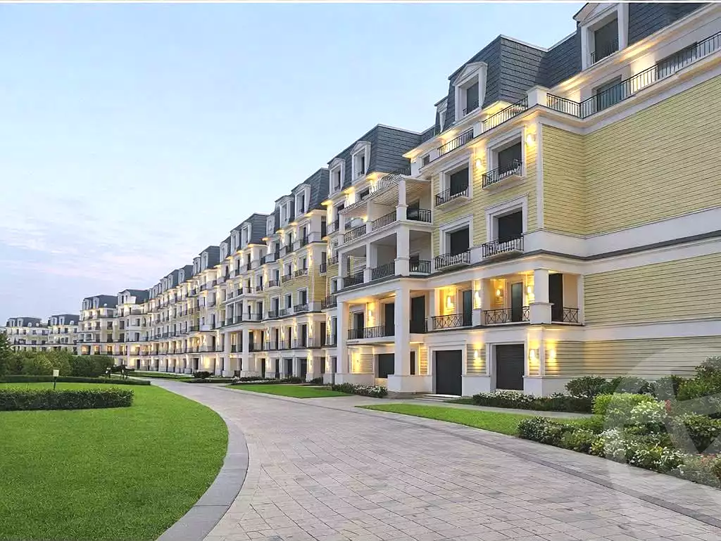 https://aqarmap.com.eg/ar/listing/7265746-for-sale-cairo-new-cairo-compounds-mountain-view1-1-compound