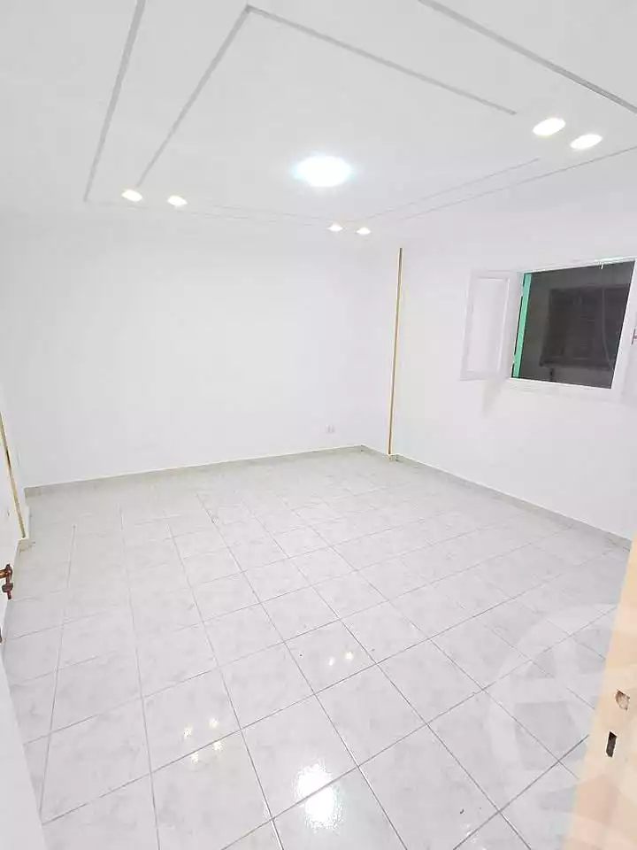 https://aqarmap.com.eg/ar/listing/7265959-for-sale-alexandria-sydy-bshr-sydy-bshr-qbly-tahseen-el-seha-school-st