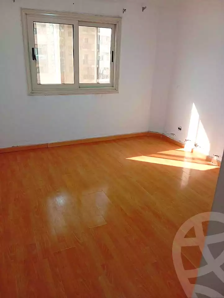 https://aqarmap.com.eg/en/listing/7266185-for-rent-alexandria-smouha-mohammed-fawzi-moaz-st
