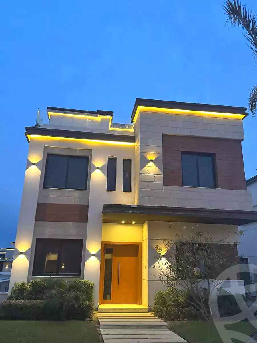 https://aqarmap.com.eg/ar/listing/7266527-for-sale-cairo-new-cairo-compounds-swan-lake-iris-swan-lake-residence