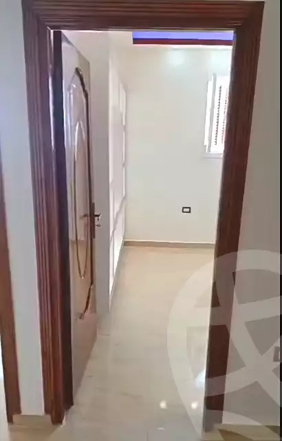 https://aqarmap.com.eg/en/listing/7266558-for-sale-alexandria-bw-qyr-street-25
