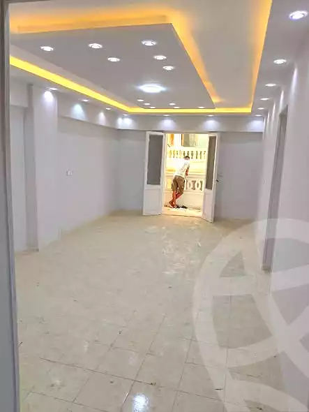 https://aqarmap.com.eg/en/listing/7267193-for-sale-alexandria-al-agamy-el-hanouvel-radwan-st