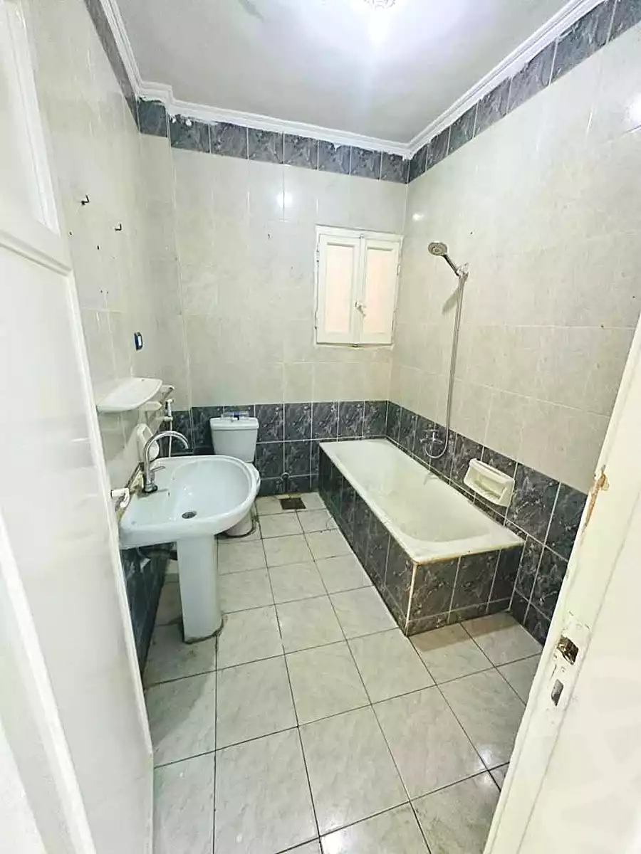 https://aqarmap.com.eg/ar/listing/7267224-for-rent-cairo-el-haram-shareaa-khatem-el-morsalen