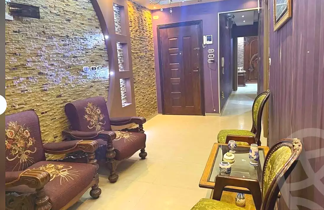 https://aqarmap.com.eg/en/listing/7267263-for-sale-alexandria-ganaklis-shr-mrtdy-bsh