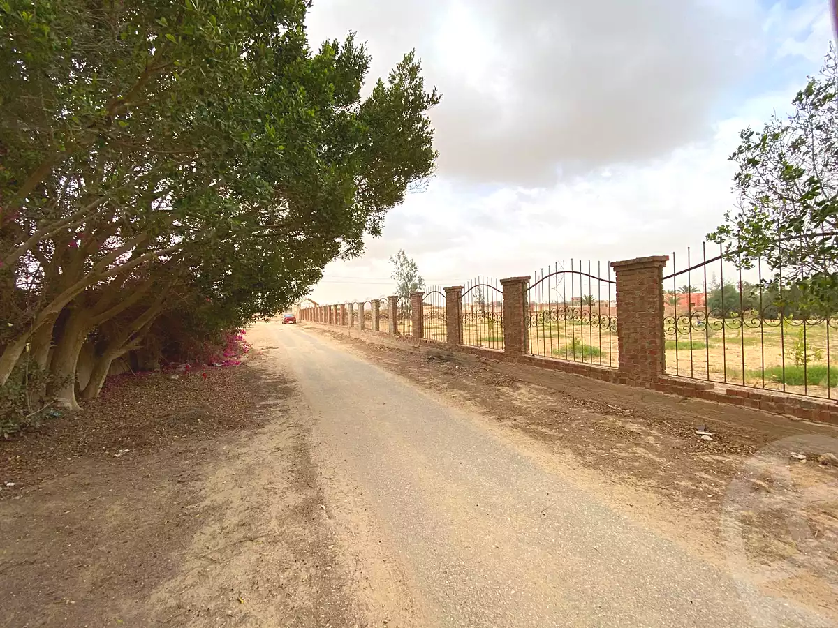 https://aqarmap.com.eg/ar/listing/7267354-for-sale-cairo-el-sheikh-zayed-city-lshykh-zyd-ljdyd-el-reef-el-oroby