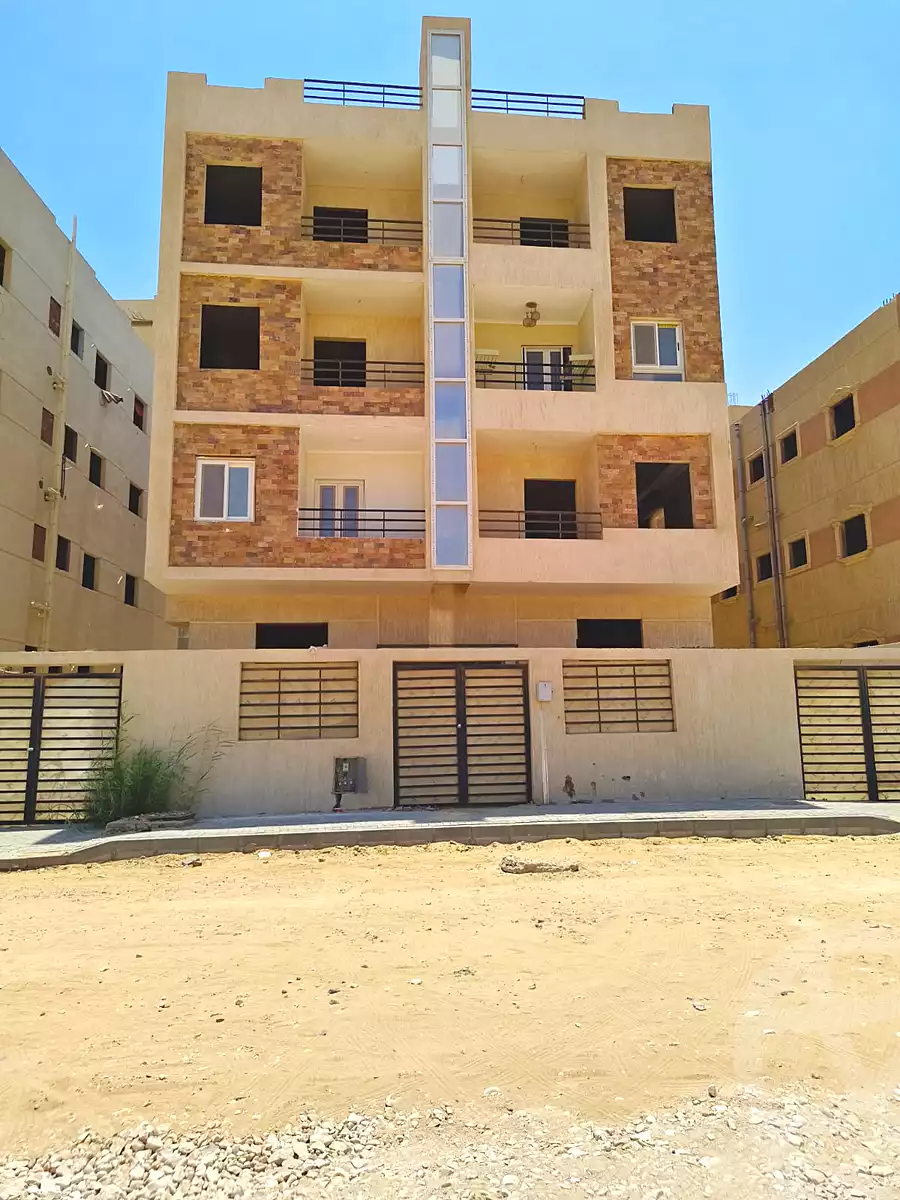 https://aqarmap.com.eg/ar/listing/7267361-for-sale-cairo-badr-city-hai-el-ashgar-featured-neighborhood-bait-el-watan