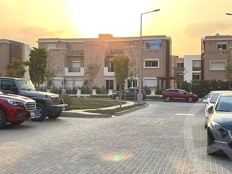 https://aqarmap.com.eg/ar/listing/7267654-for-sale-cairo-new-cairo-compounds-tag-city-shalya-taj-city