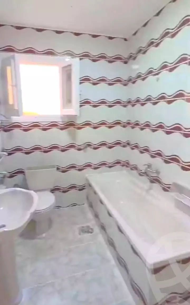 https://aqarmap.com.eg/en/listing/7267790-for-sale-alexandria-al-agamy-shataa-el-nakheel