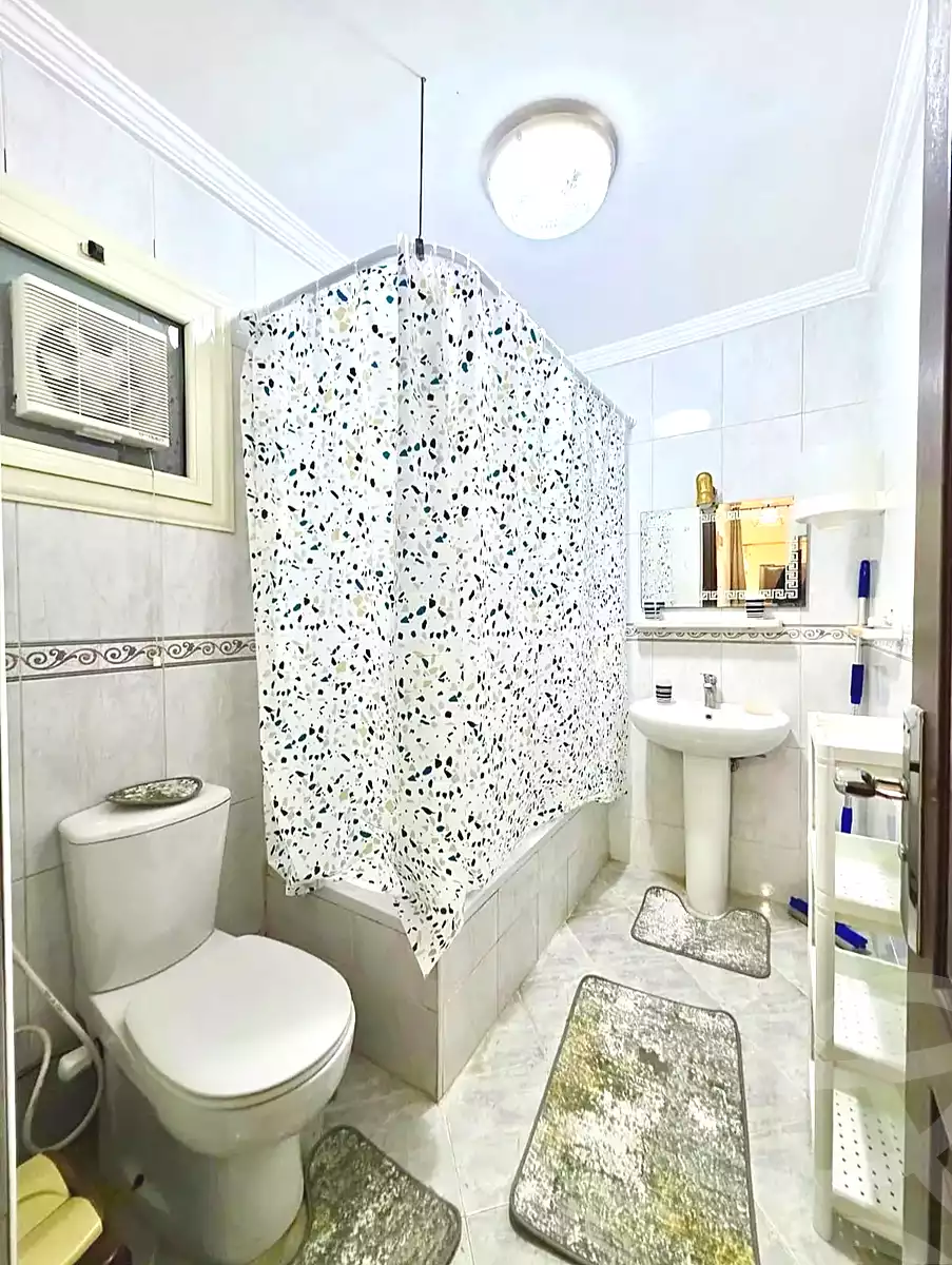 https://aqarmap.com.eg/en/listing/7267875-for-sale-alexandria-el-montazah-el-malek-st