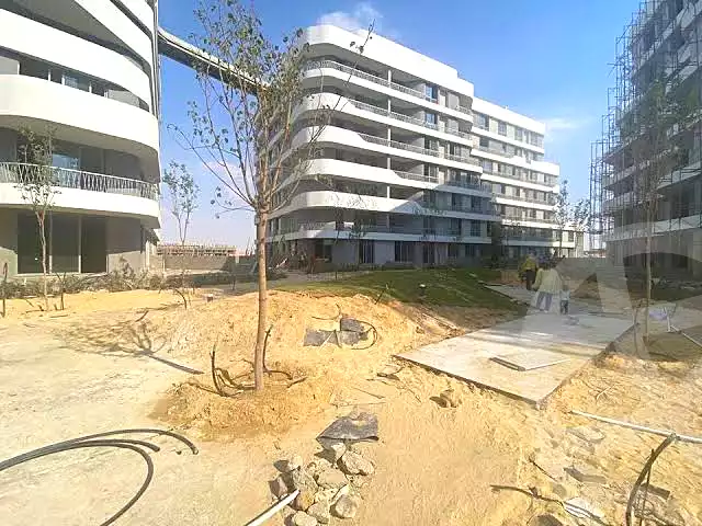 https://aqarmap.com.eg/ar/listing/7267943-for-sale-cairo-new-cairo-lmstqbl-syty-compounds-bloomfields