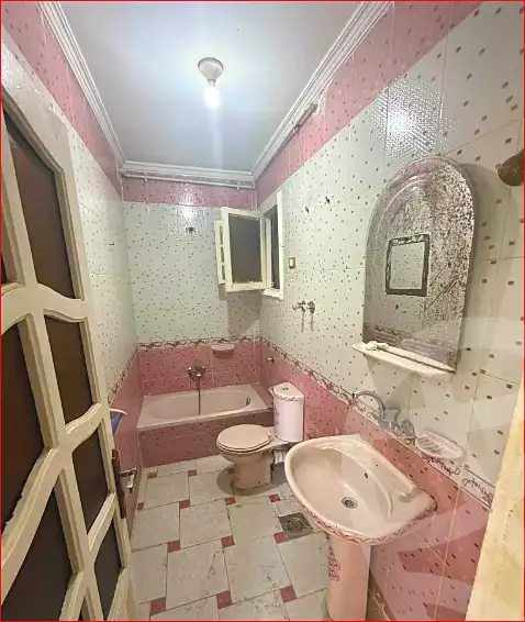 https://aqarmap.com.eg/ar/listing/7268011-for-sale-alexandria-lsywf-el-falki
