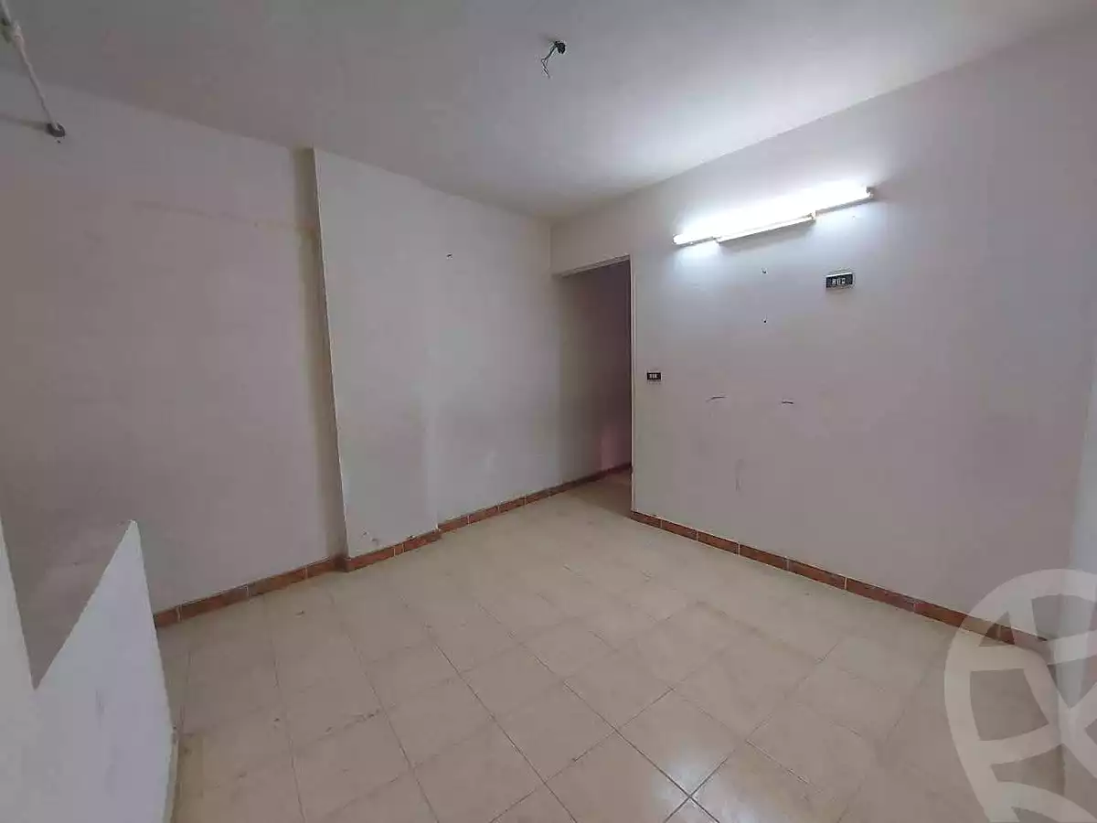 https://aqarmap.com.eg/en/listing/7268096-for-sale-alexandria-el-asafra-salman-el-farsi-st