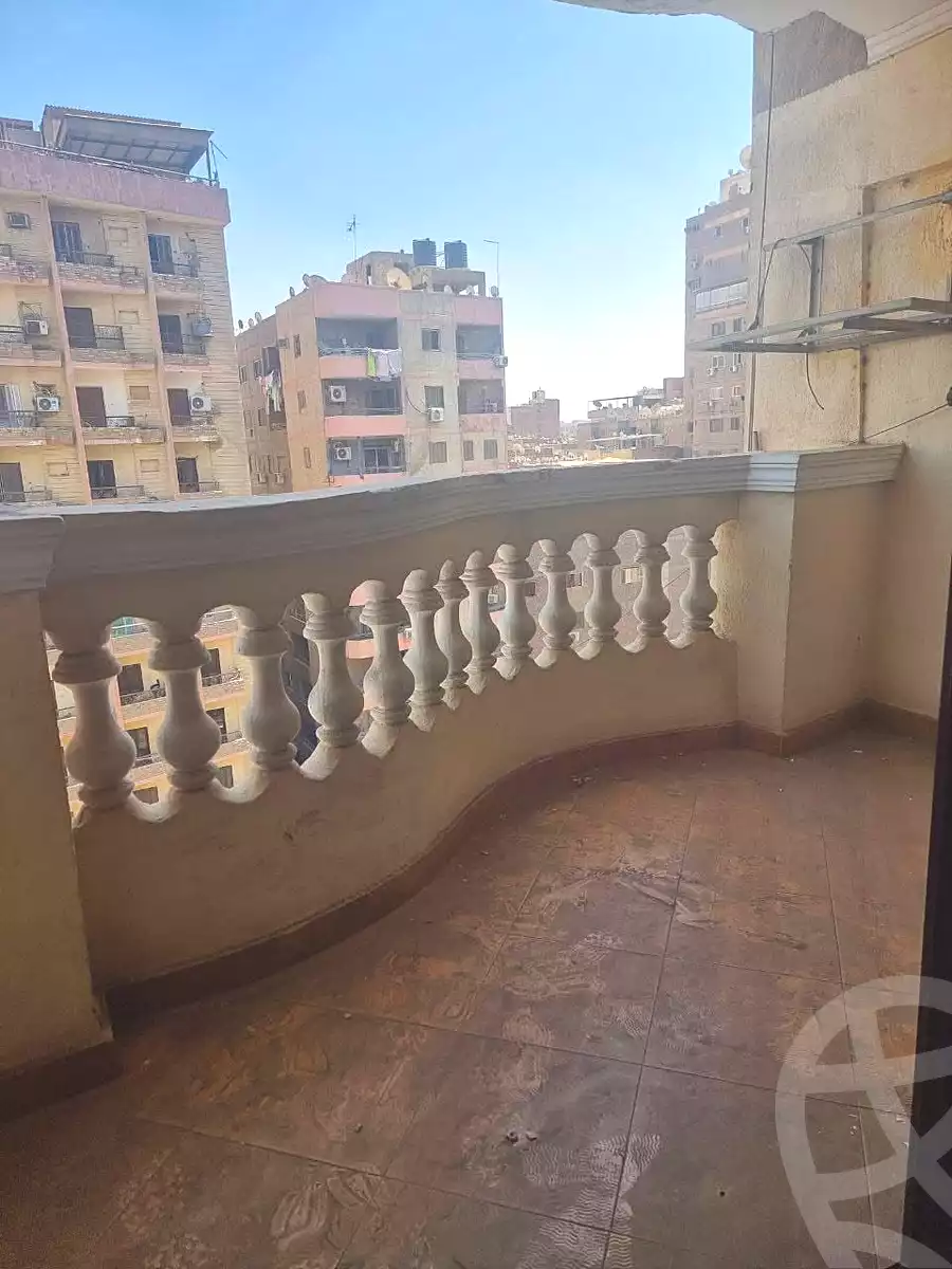 https://aqarmap.com.eg/ar/listing/7268423-for-sale-cairo-el-haram-shareaa-khatem-el-morsalen