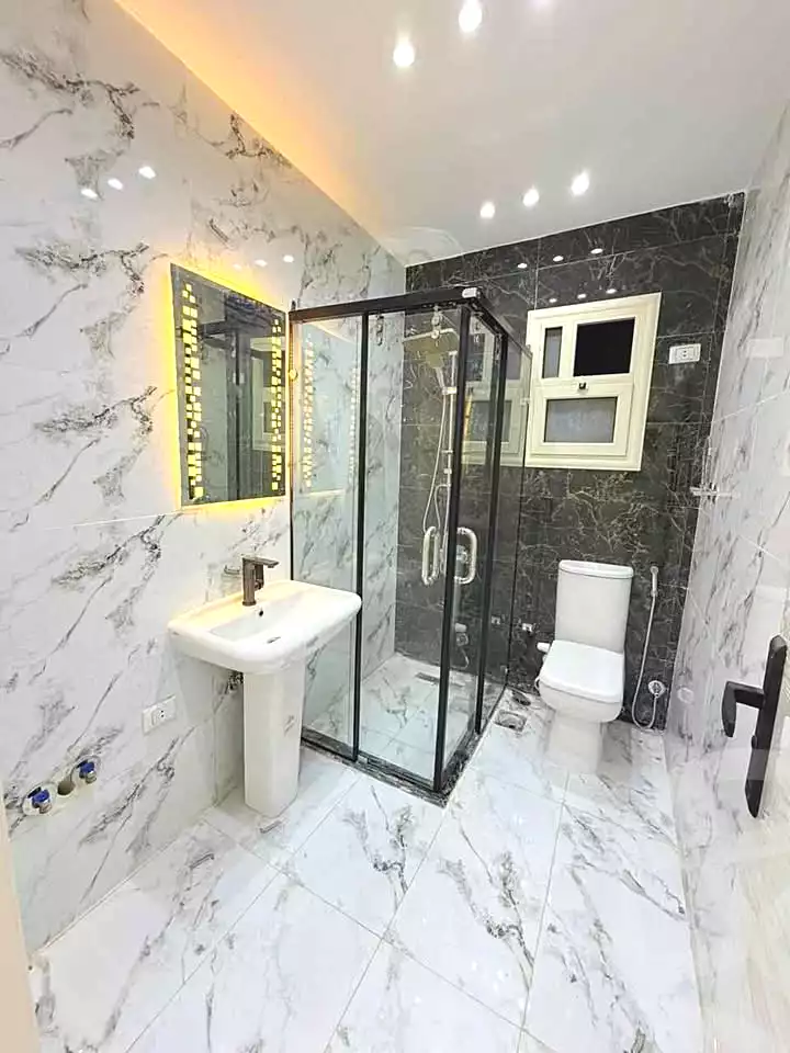 https://aqarmap.com.eg/en/listing/7268646-for-sale-cairo-hadayek-el-ahram-lmntqh