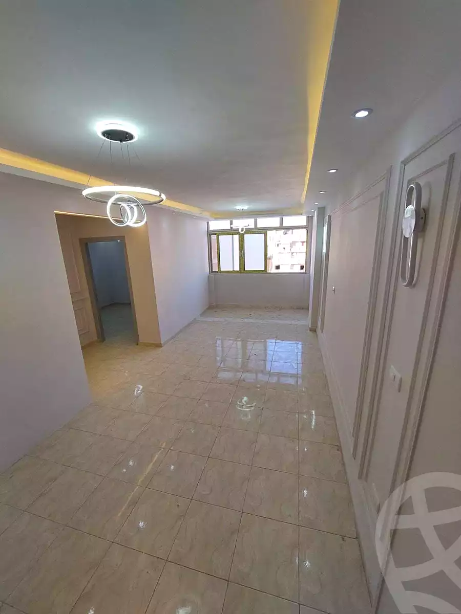 https://aqarmap.com.eg/ar/listing/7268765-for-sale-alexandria-sydy-bshr-sydy-bshr-bhry-ali-hipa-st