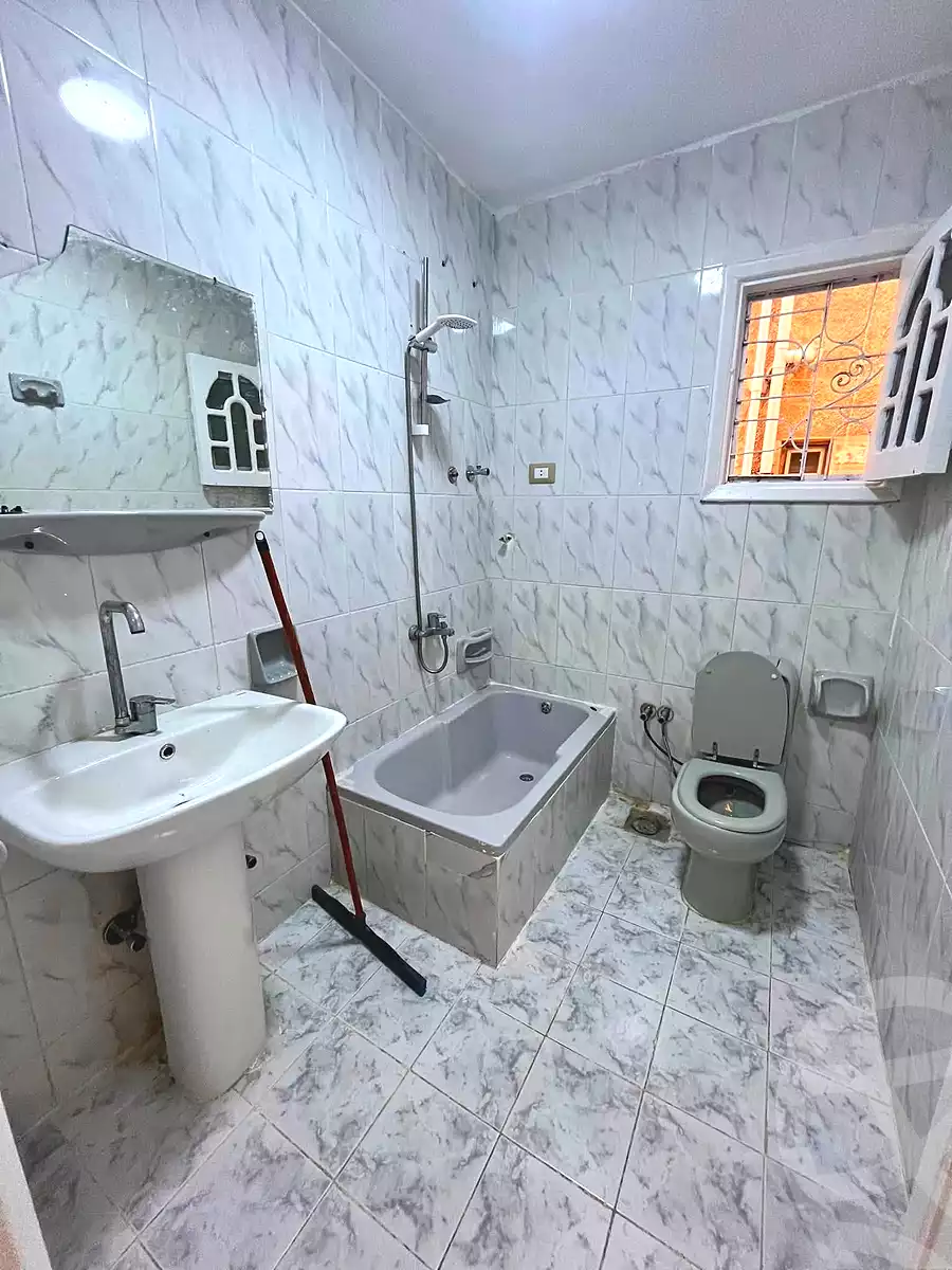 https://aqarmap.com.eg/en/listing/7268861-for-sale-alexandria-al-agamy-shataa-el-nakheel