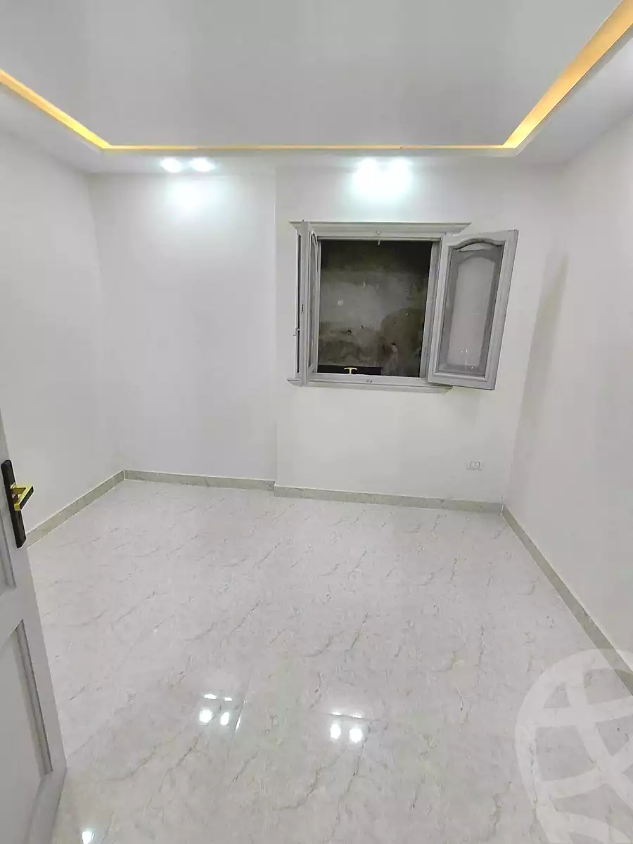 https://aqarmap.com.eg/ar/listing/7268975-for-sale-alexandria-el-asafra-l-sfr-bhry