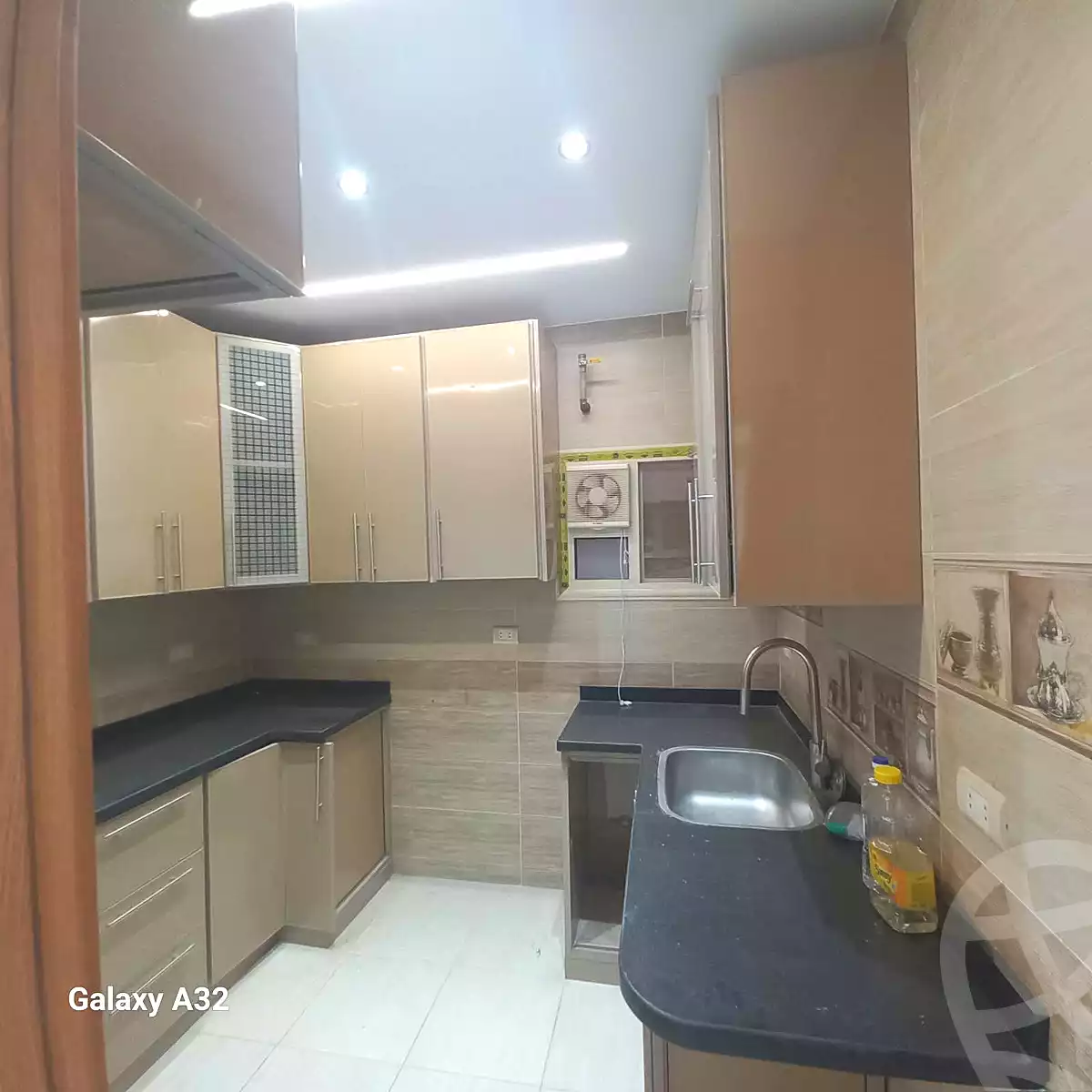 https://aqarmap.com.eg/en/listing/7268995-for-rent-cairo-new-cairo-compounds-la-maison-compound