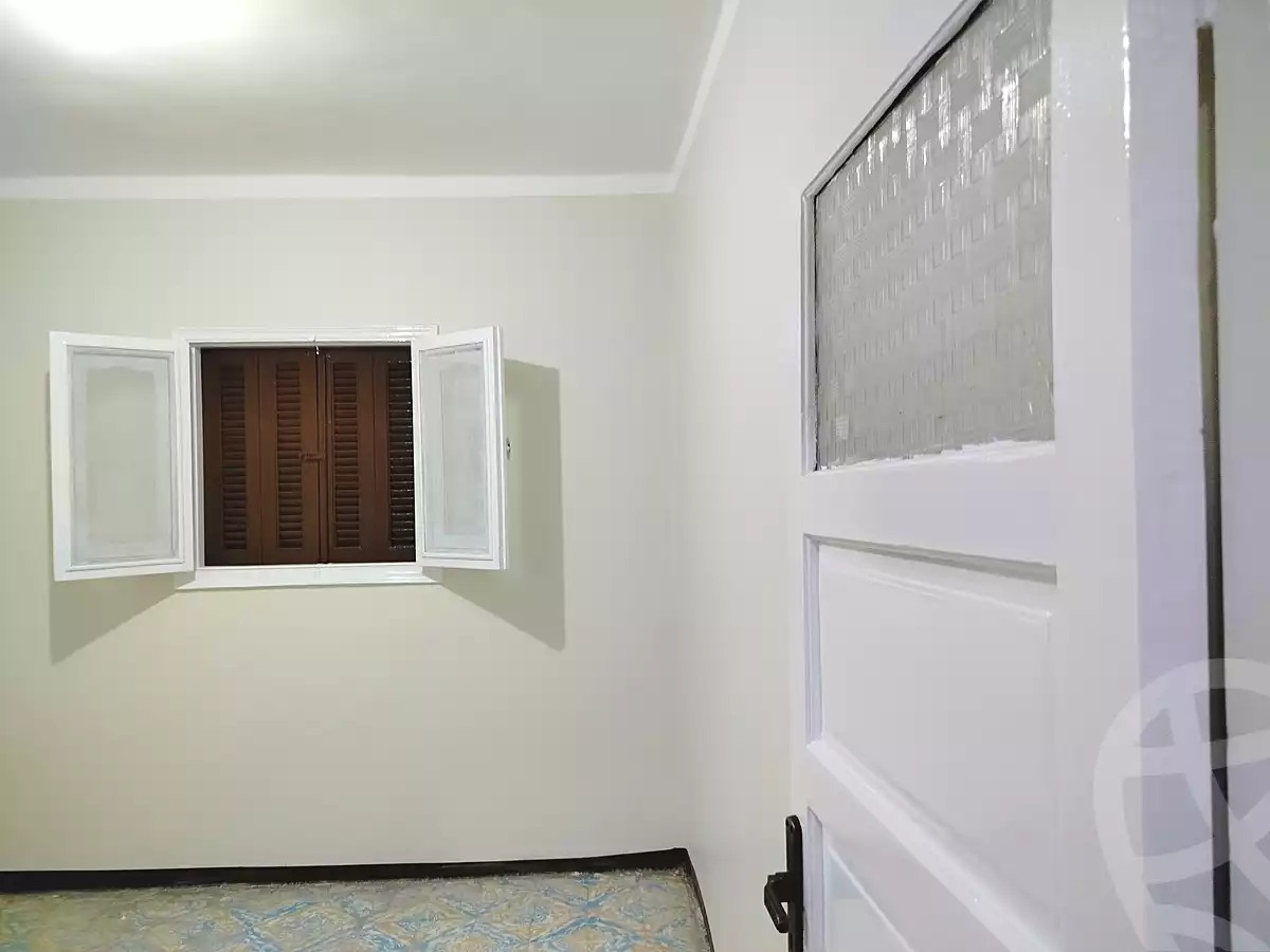https://aqarmap.com.eg/ar/listing/7269015-for-rent-monufia-shibin-el-kom-shebeen-el-kom-city-paris-st