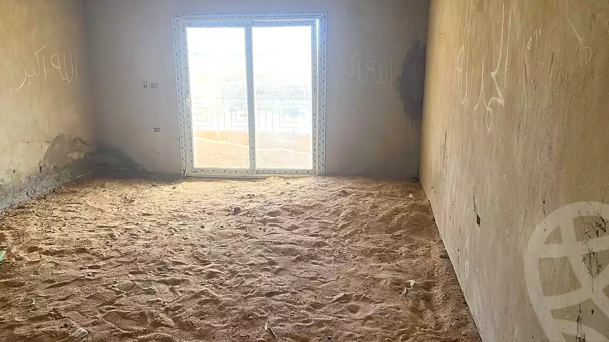 https://aqarmap.com.eg/ar/listing/7269078-for-sale-cairo-new-cairo-compounds-loaloat-new-cairo