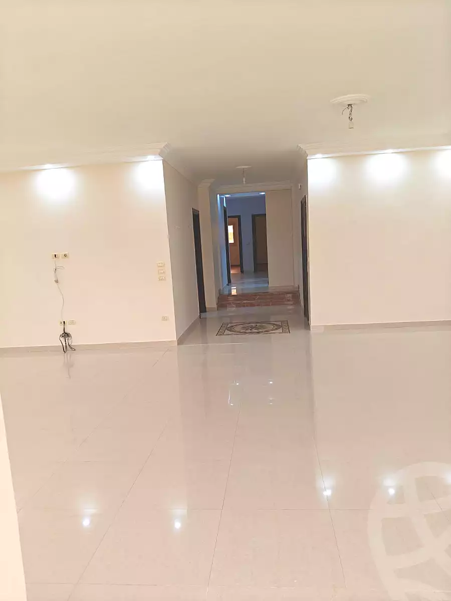 https://aqarmap.com.eg/ar/listing/7269075-for-sale-cairo-new-cairo-el-narges-el-narges-omarat-mohamed-sabry-abu-alam-st