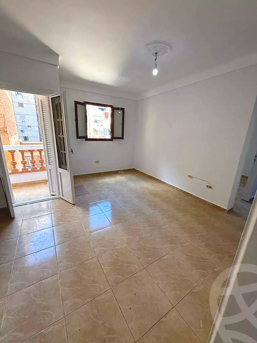 https://aqarmap.com.eg/ar/listing/7269260-for-rent-alexandria-sydy-bshr-sydy-bshr-bhry-shr-mhmd-njyb