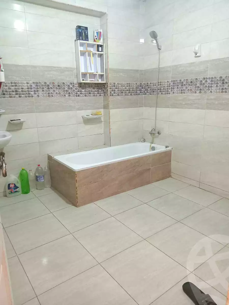 https://aqarmap.com.eg/en/listing/7269316-for-rent-cairo-ain-shams-ain-shams-el-sharkia-el-eshrein-stt
