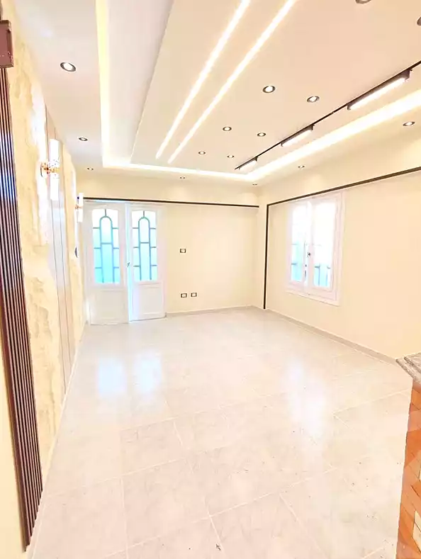 https://aqarmap.com.eg/en/listing/7269394-for-sale-alexandria-al-agamy-shataa-el-nakheel-no-6-st
